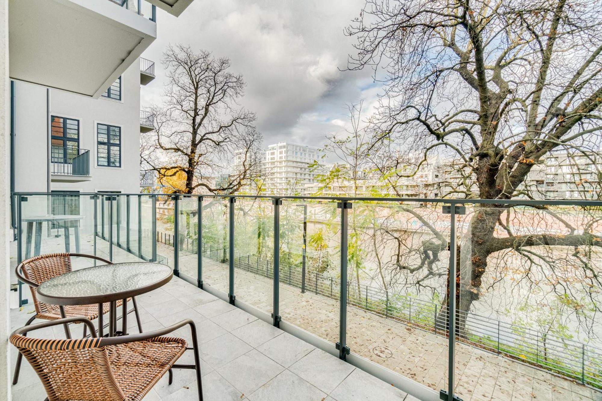 Apartament Riverside View - Parking Free 弗罗茨瓦夫 外观 照片